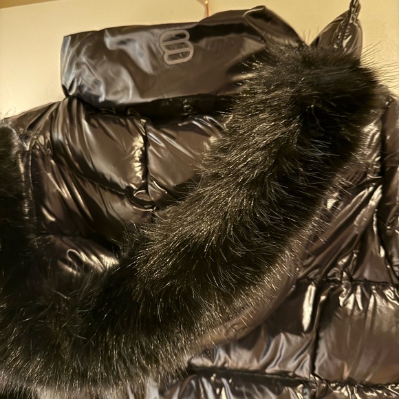 Aritzia The Super Puff™ The SuperSnug Puff™ Long - Hi-Gloss BLACK Small NWT - Picture 12 of 15